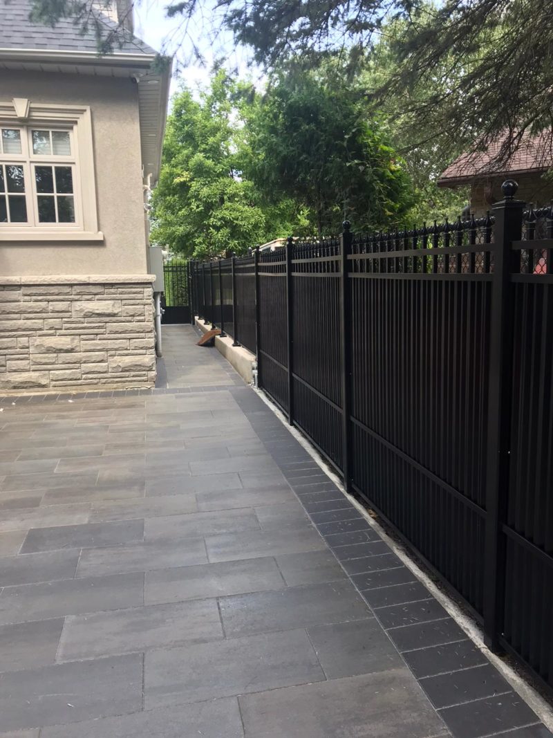 aluminum privacy fencing vaughan