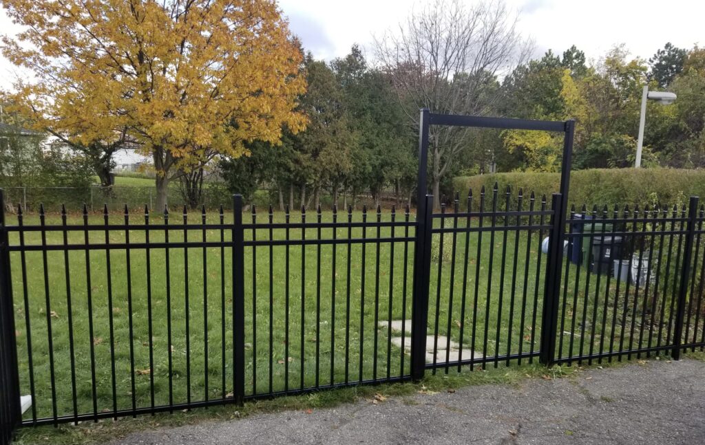 aluminum fence Collingwood