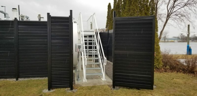 commercial privacy fence canada